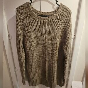 American Eagle Outfitters Men's Tan Crewneck Sweater